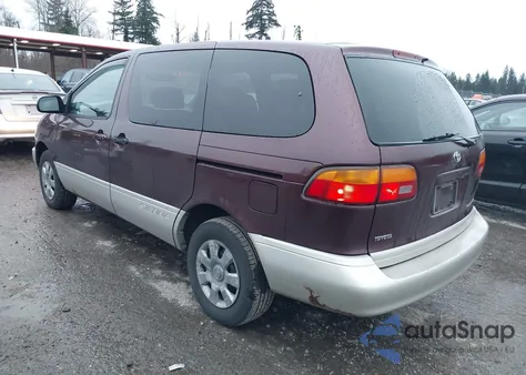 1998 Toyota Sienna Le/Xle z USA, uszkodzony, nr VIN 4T3ZF13C6WU001854